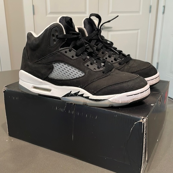 Jordan 5 Retro - Picture 1 of 9